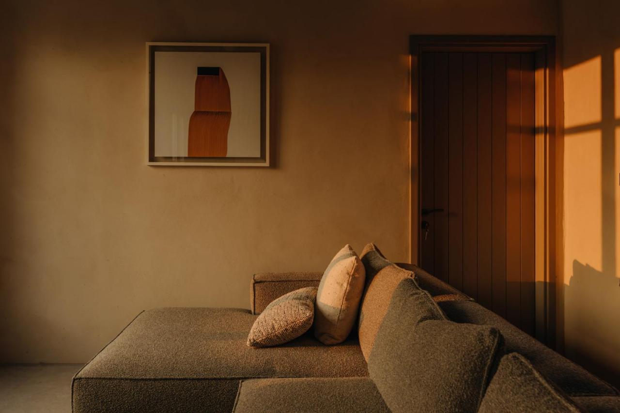 F Topia Villa