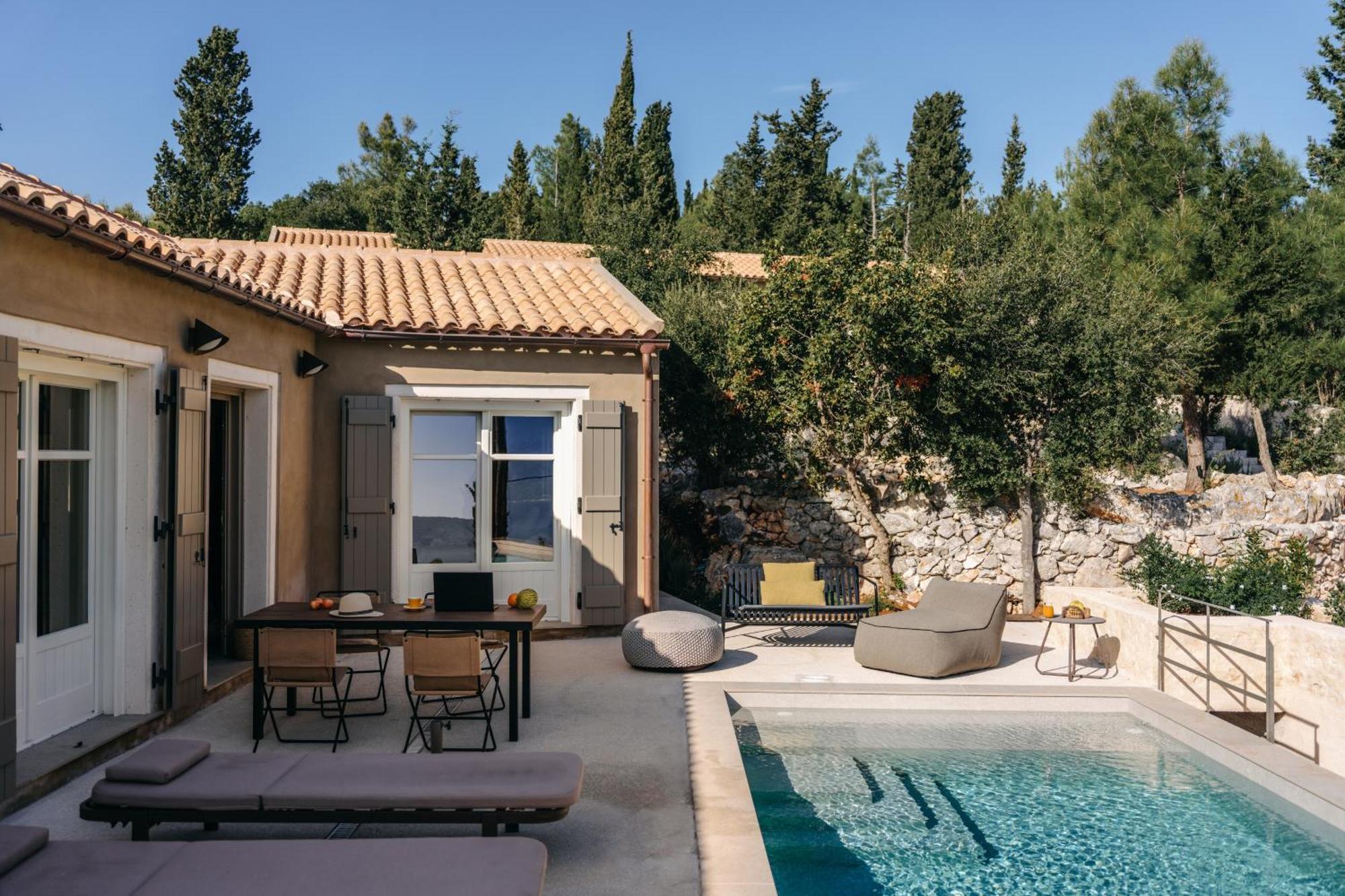 Villa F Topia *